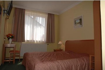 Семейный пансионат Hévíz 4